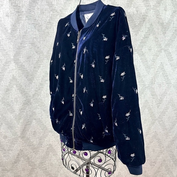 C.O.L.Z.A super sophisticated factory velour floral embroidered puffer jacket - Picture 6 of 14